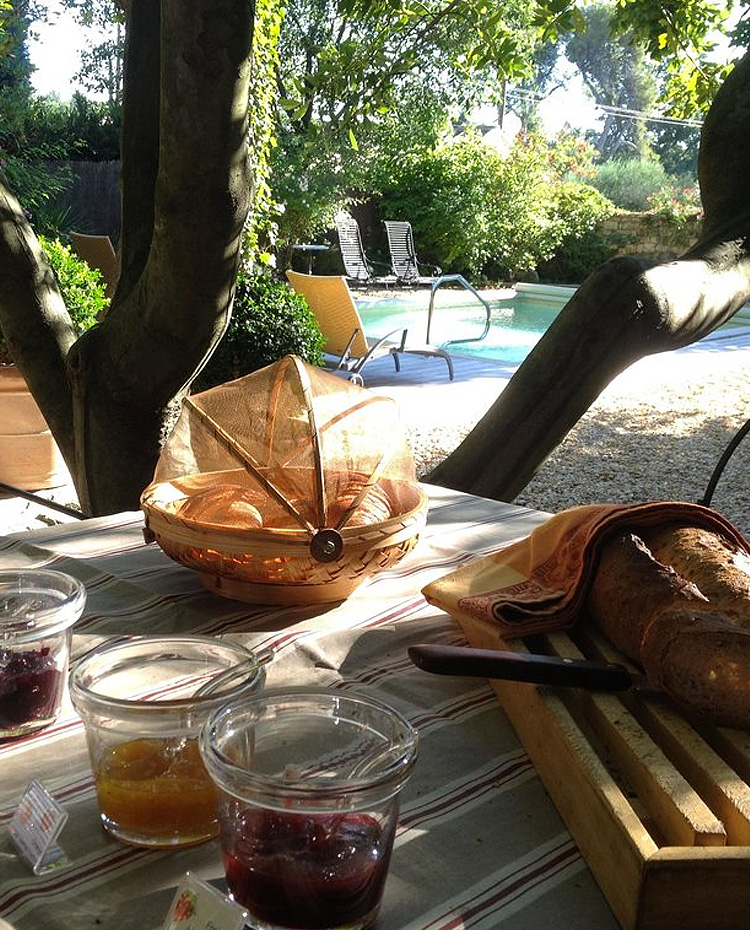 piscine maison des lauriers