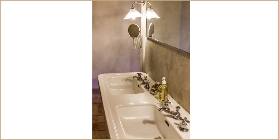 chambre au style romantique maison des lauriers